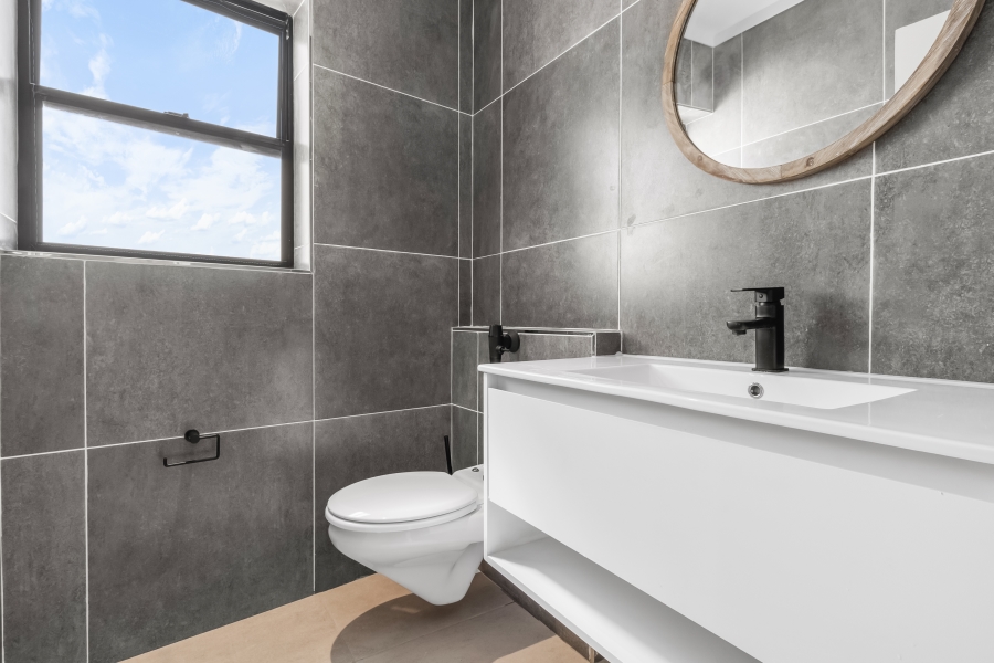 To Let 2 Bedroom Property for Rent in Sea Point Western Cape